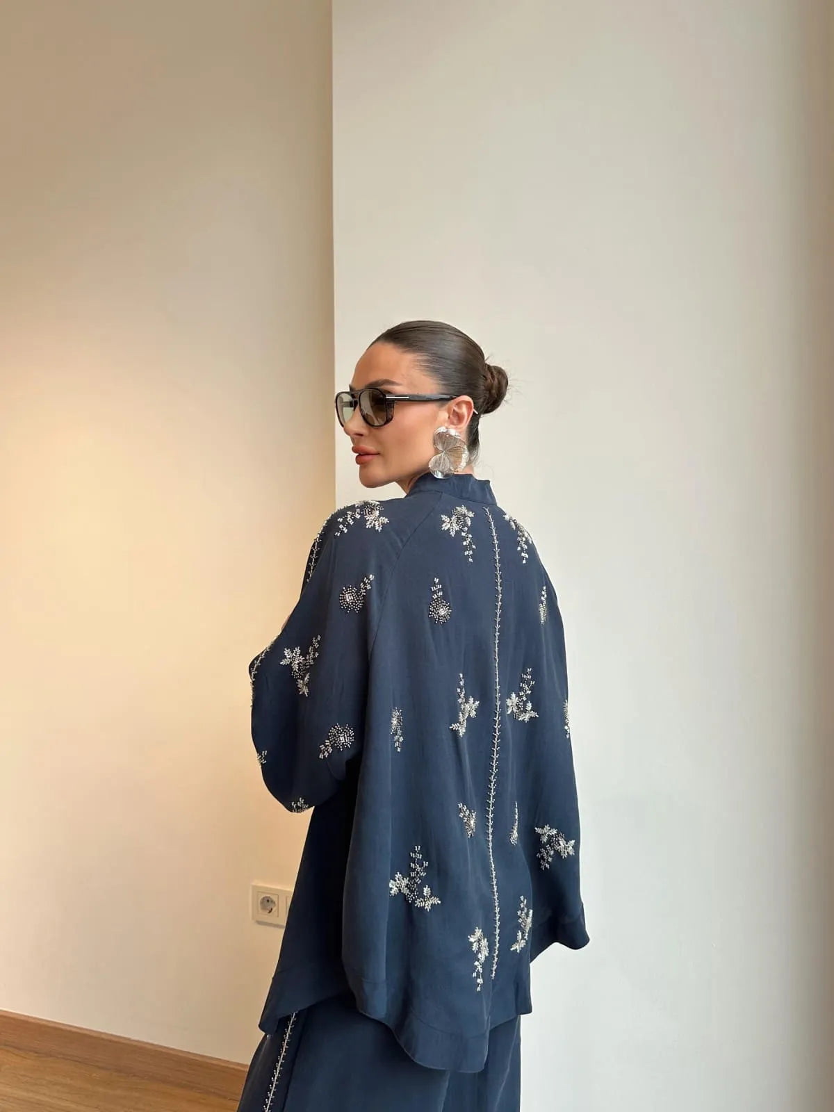 Conjunto Calça e Camisa Aurora Bordada