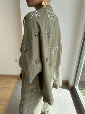 Conjunto Calça e Camisa Aurora Bordada